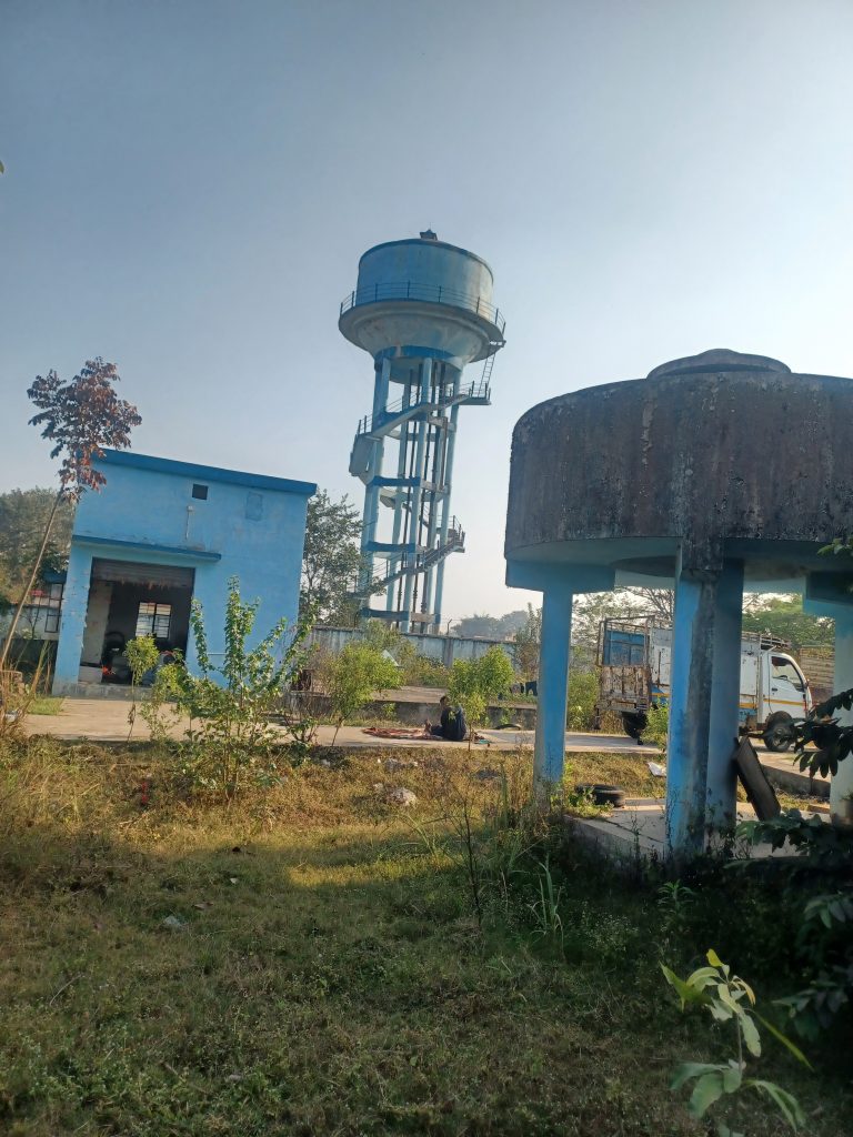 पीएचइडी नहीं ले रहा हैंडओवर, परेशानी