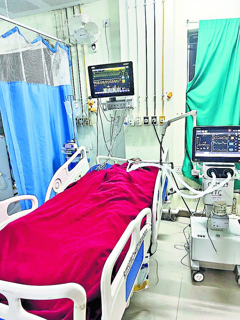 Ranchi News : ट्रॉमा सेंटर में 65 फीसदी ब्रेन हेमरेज व ब्रेन स्ट्रोक के मरीज, 40 वेंटिलेटर पर