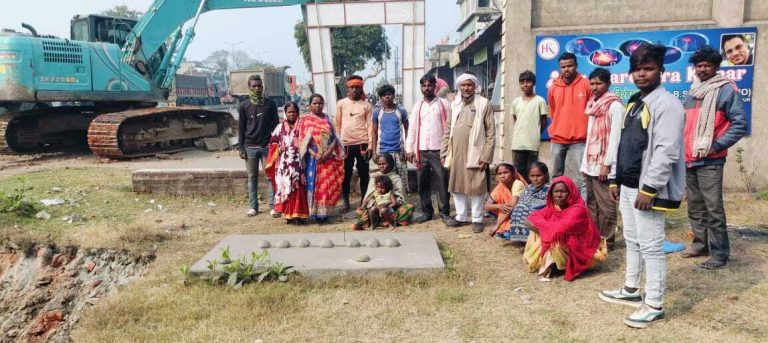Dhanbad News:जीएम ने मांगा दो दिनों का समय, गोपीनाथपुर में धरना जारी