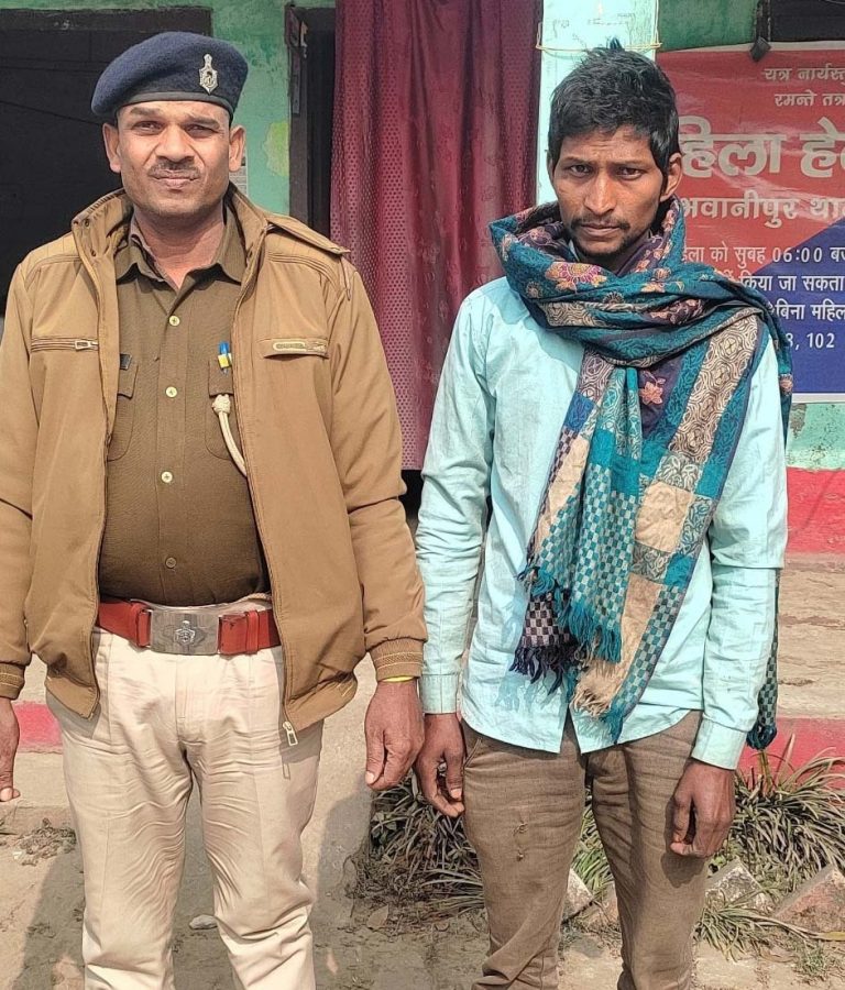 वाहन जांच में चार पुड़िया  स्मैक  के साथ युवक गिरफ्तार