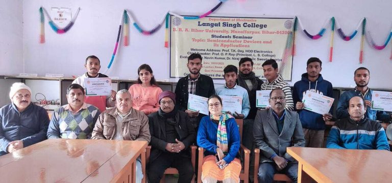 सेमीकंडक्टर के अनुप्रयोगों पर रखे विचार