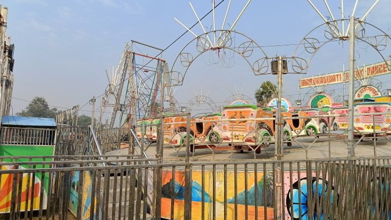राजनपुर में पौष पूर्णिमा पर लोगाें का पहुंचना शुरू