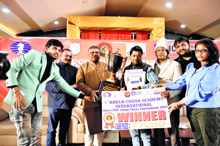 इंटरनेशनल रेटिंग शतरंज टूर्नामेंट में पटना के विजय चैंपियन बने