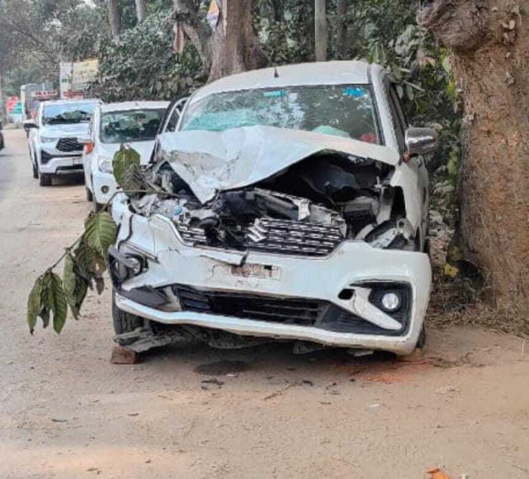 जेपीएसए के महासचिव बोकारो में सड़क हादसे में जख्मी जेपीएसए के महासचिव बोकारो में सड़क हादसे में जख्मी