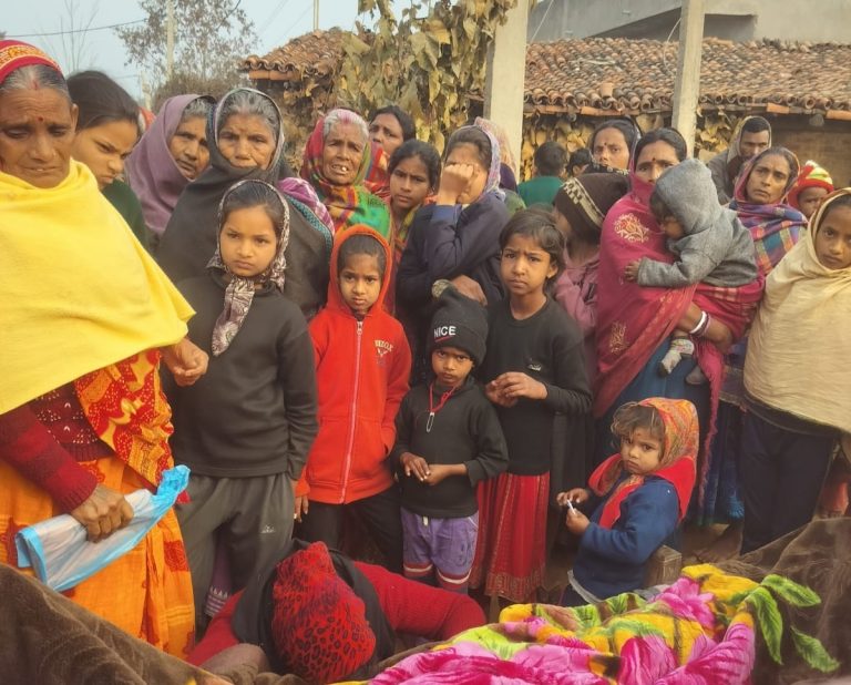 दो मोटर साइकिल की टक्कर में सेवानिवृत्त वनरक्षी की मौत, एक जख्मी