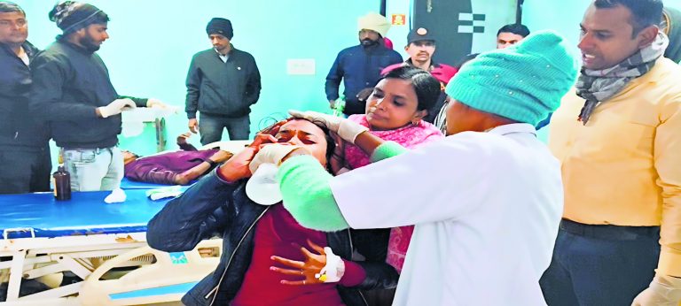 नवविवाहिता को खिलाया जहरीला पदार्थ, हालत बिगड़ी