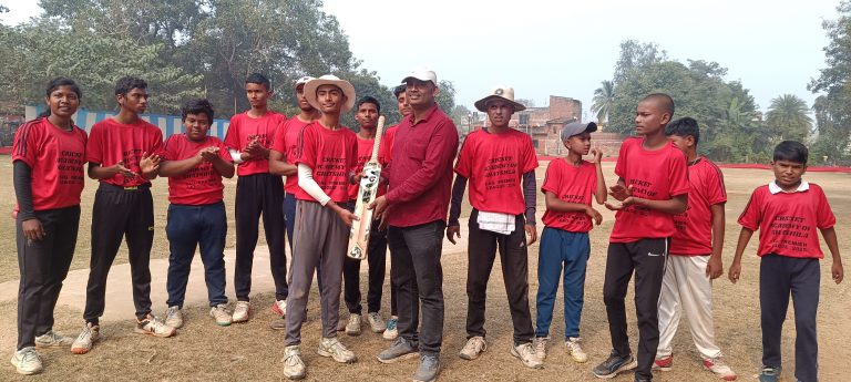 East Singhbhum news : कैग प्रीमियर लीग : काशिदा फाइटर ने दोनों मैच जीते