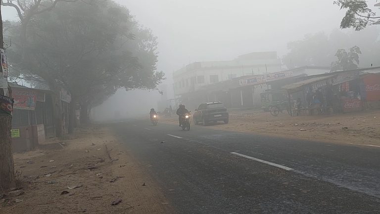 तीन दिनों की राहत के बाद मौसम ने ली करवट, ठंड से ठिठुरे जिले वासी