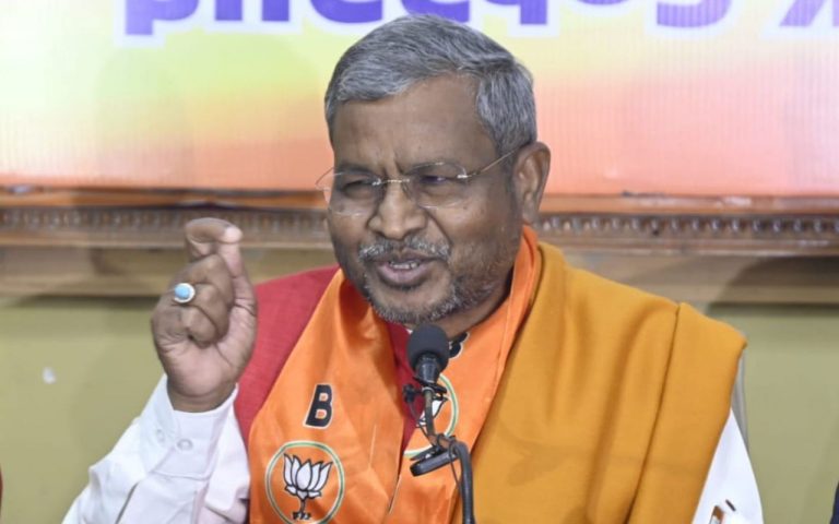 Political news : कांग्रेस पार्टी व उसके नेता बाहरी ताकतों के प्रभाव में कर रहे काम : बाबूलाल