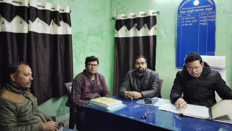 Deoghar news : बिजली विभाग के अधिकारी बनकर उपभोक्ताओं से वसूली करने वालों की दें सूचना