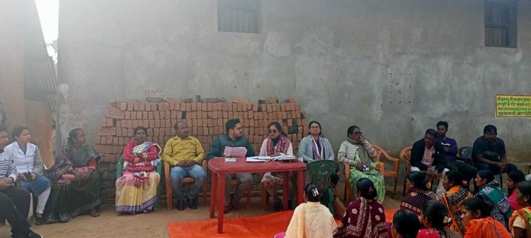 फूल कुमारी हेंब्रम बनीं आंगनबाड़ी सहायिका