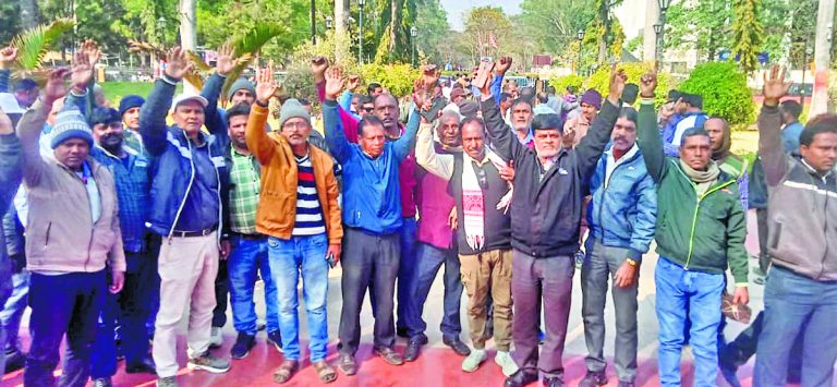 Ranchi News : एचइसी कर्मियों ने कंपनी को सहयोग करने का किया वादा