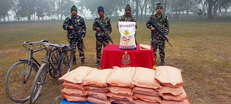 थाइलैंड निर्मित 514 किलो  किंग पॉपकॉर्न बरामद, तस्कर फरार