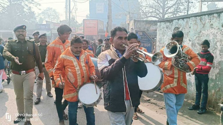 सुबह बैंडबाजा लेकर घर, होटल और जीडी गोयनका स्कूल पहुंची पुलिस, दोपहर में धराया पिन्नू