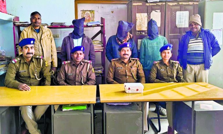 Buxar News: तीन अपराधियों को पुलिस ने पकड़ा