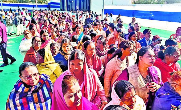 Ranchi News : जीवन को गुरु के अधीन नियंत्रित कर चलें : डॉ जयदेव