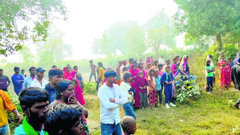 उतरनावां गांव के बगीचे से कुख्यात अपराधी का शव बरामद