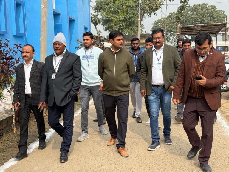 राज्य स्तरीय कायाकल्प टीम ने शंभुगंज सीएचसी का किया निरीक्षण