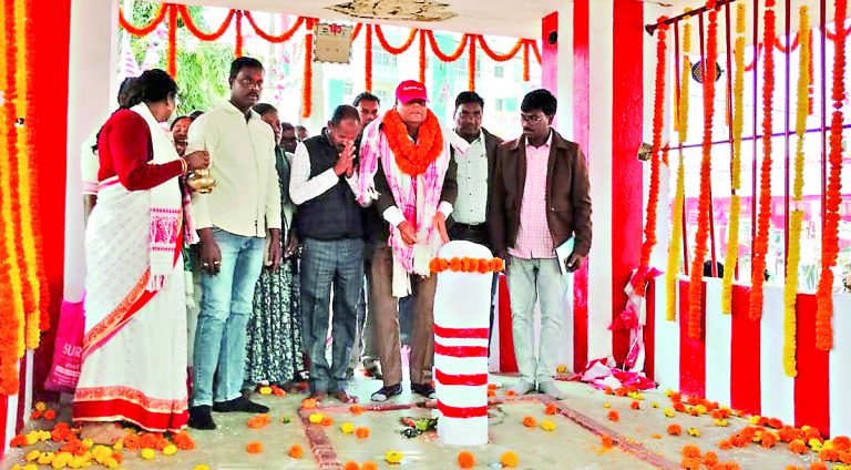 Ranchi News : हेसल में मना जदुरा जतरा, चमरा लिंडा ने कहा : अपनी सभ्यता, संस्कृति और परंपरा बचानी होगी