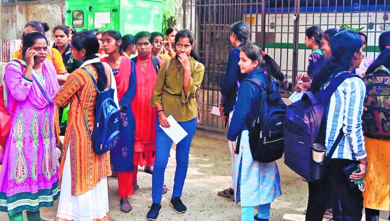 Chapra News : 25 जनवरी से जिले के 10 केंद्रों पर शुरू होगी स्नातक सेकेंड सेमेस्टर की परीक्षा