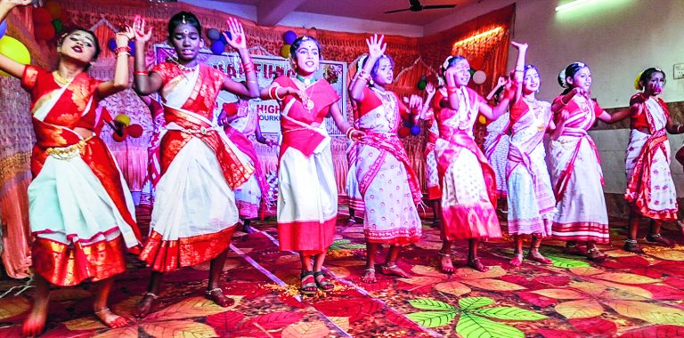 Rourkela News: सोशल मीडिया को मनोरंजन नहीं, ज्ञानार्जन का माध्यम बनायें विद्यार्थी : शारदा नायक