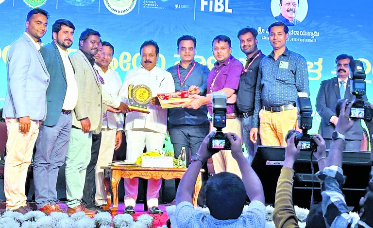 Ranchi News : कृषि विभाग के स्टॉल को पहला पुरस्कार