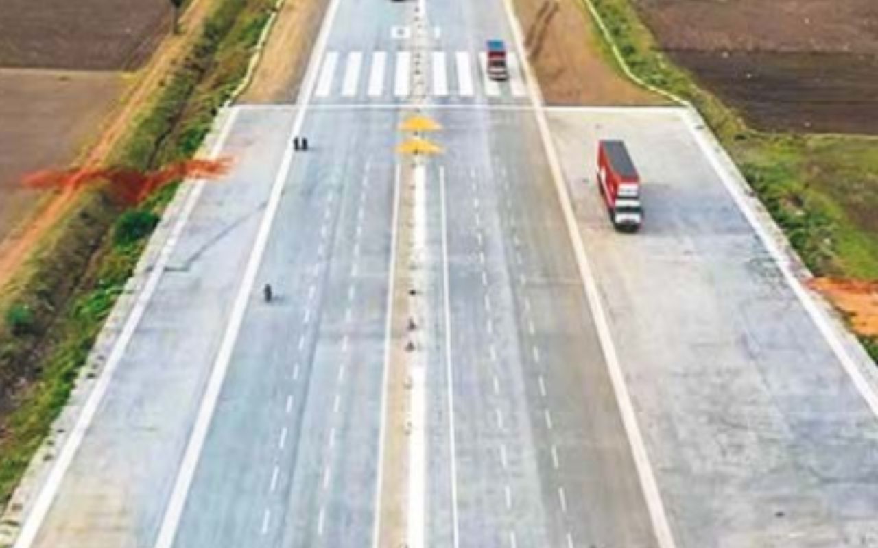 four lane road