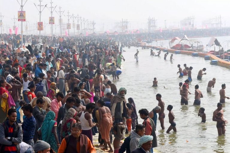 मौनी अमावस्या पर इस विधि से जलाएं दीपक, पितरों को करें खुश