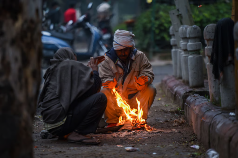 Muzaffarpur Weather: तापमान में गिरावट ने बढ़ाई गलन, दिन में धूप से राहत, जानिए आज कैसा रहेगा मौसम?