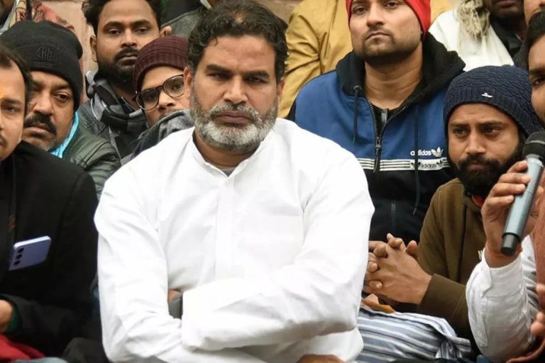 प्रशांत किशोर की गिरफ्तारी पर सपा नेता का कड़ा विरोध, कहा- छात्रों के अधिकारों का…