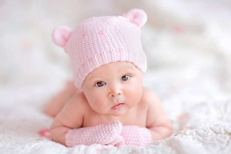 Baby Names: आपकी बेटी के लिए ये हैं कुछ बेहद ही खूबसूरत वैदिक नाम, जरूर डालें लिस्ट पर नजर
