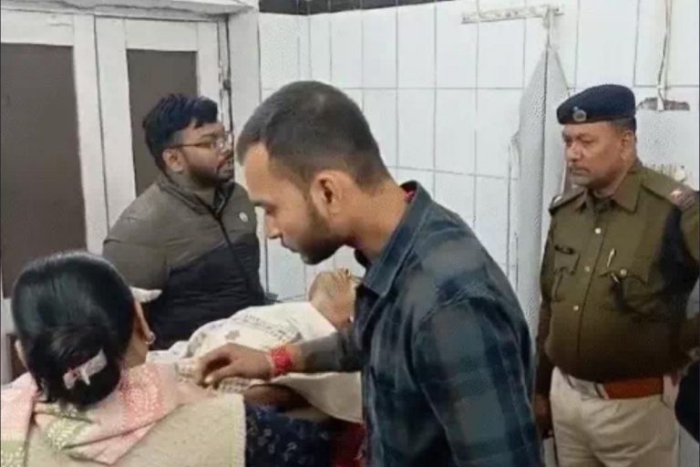 मुफ्त में चाय नहीं पिलाना पेंट्रीकार के वेंडर को पड़ा महंगा, हिमगिरी एक्सप्रेस में पैसेंजर ने फोड़ा सिर