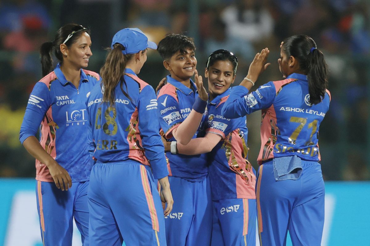 RCB W vs MI W
