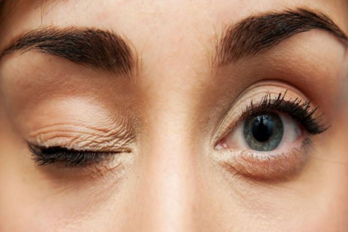 eye Blinking reason