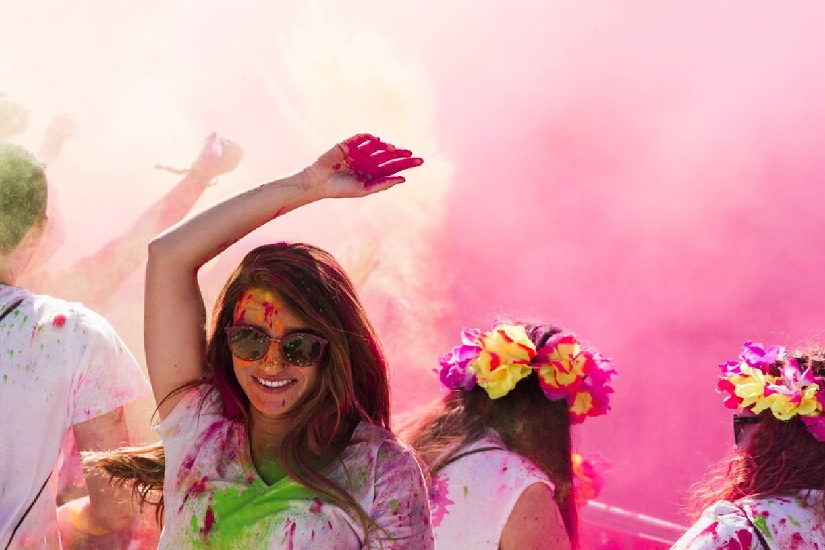 Holi 2025 Discount Offers
