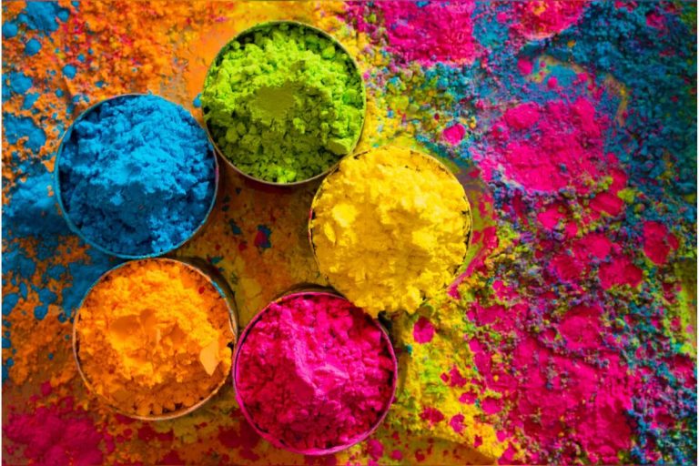 Holi Best Wishes : यहां से भेजिए होली की शुभकामनाएं