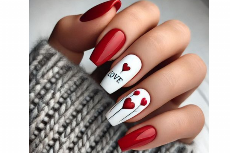 Valentine’s Day Nail Art Designs: वेलेंटाइन डे पर ट्राय करें ये 5 खूबसूरत नेल आर्ट डिजाइन