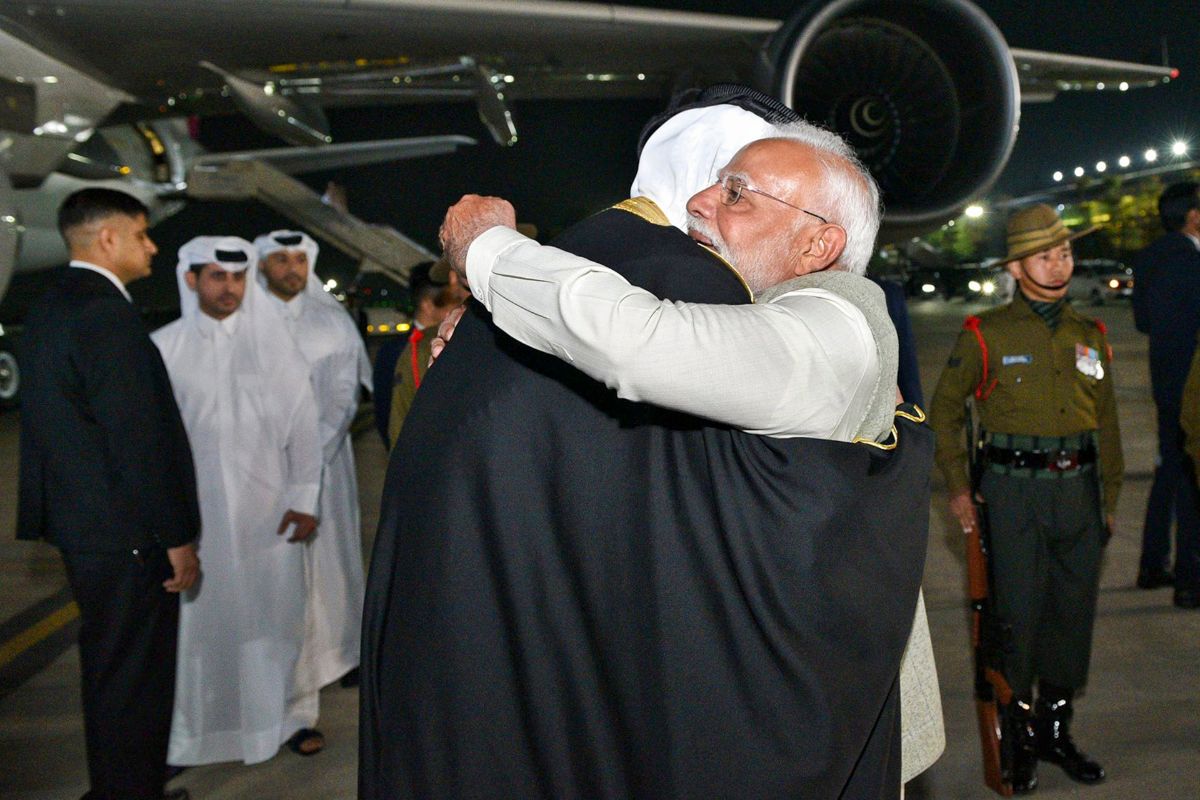 Narendra Modi receives The Amir of the State of Qatar