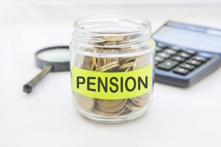 LIC की आ गई स्मार्ट पेंशन प्लान, सिंगल प्रीमियम में जीवनभर पेंशन पाएं