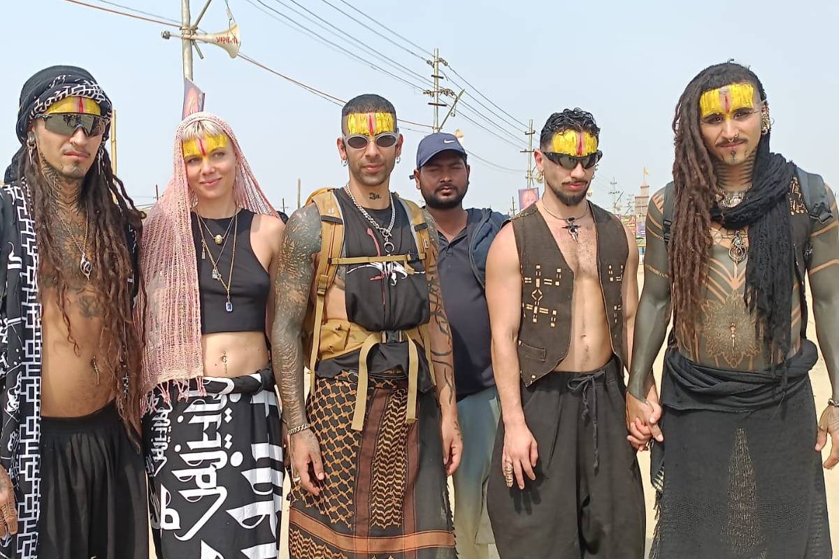Shiva devotees from Brazil Mahakumbh