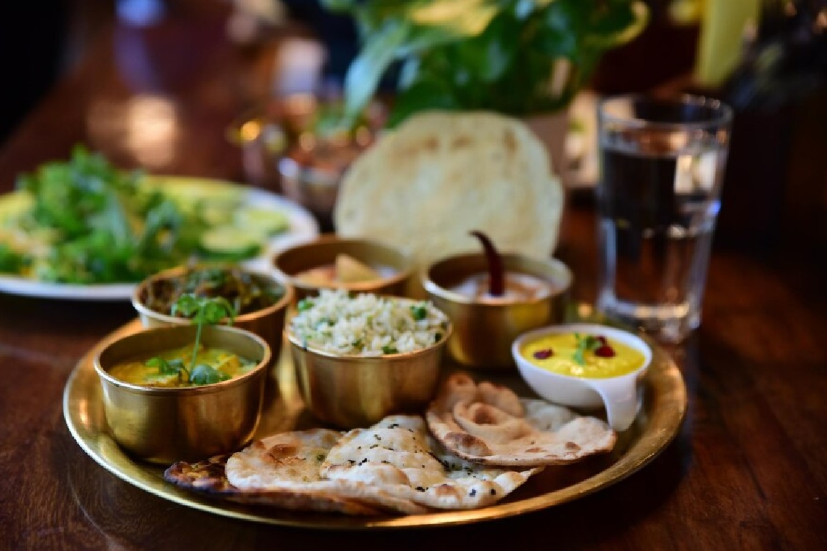 Veg and non-veg thali prices
