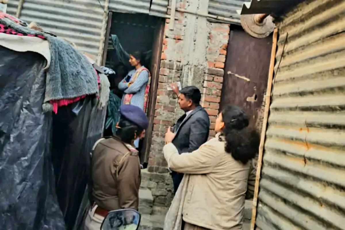 bettiah orchestra| Police rescues 16 minor girls from prostitution in Bettiah