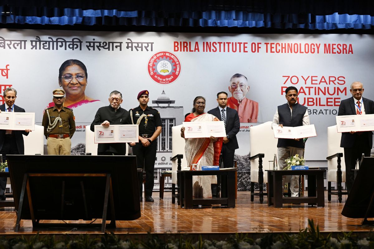 बीआईटी मेसरा के प्लेटिनम जुबली समारोह में राष्ट्रपति द्रौपदी मुर्मू