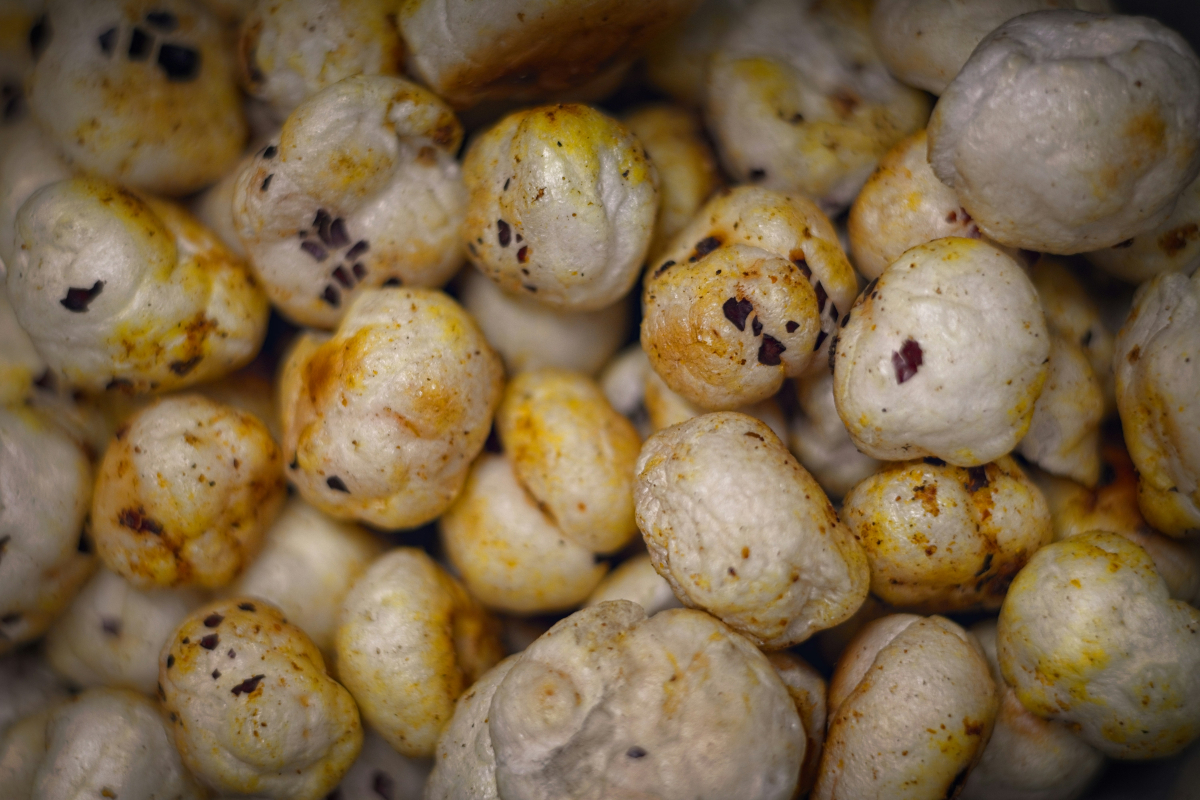 foxnuts and milk benefits for health