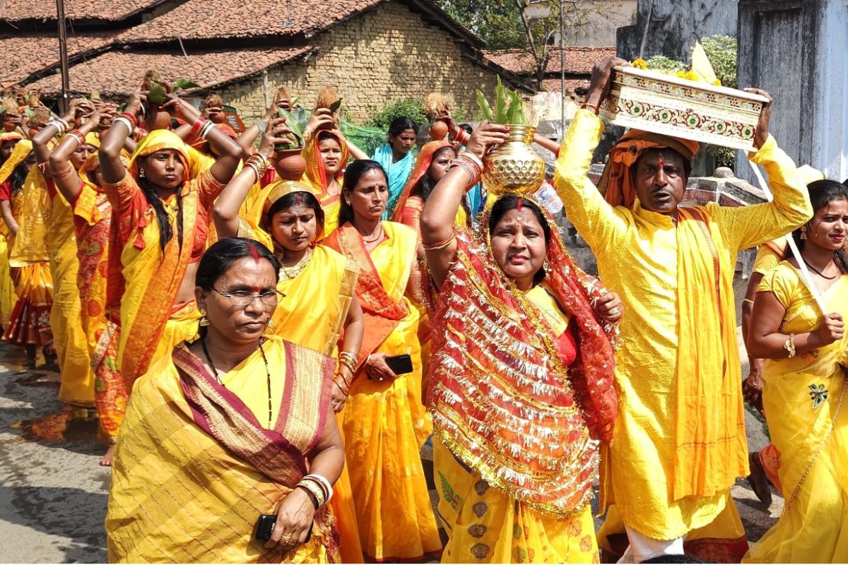 ram katha kalash yatra in kharsawan