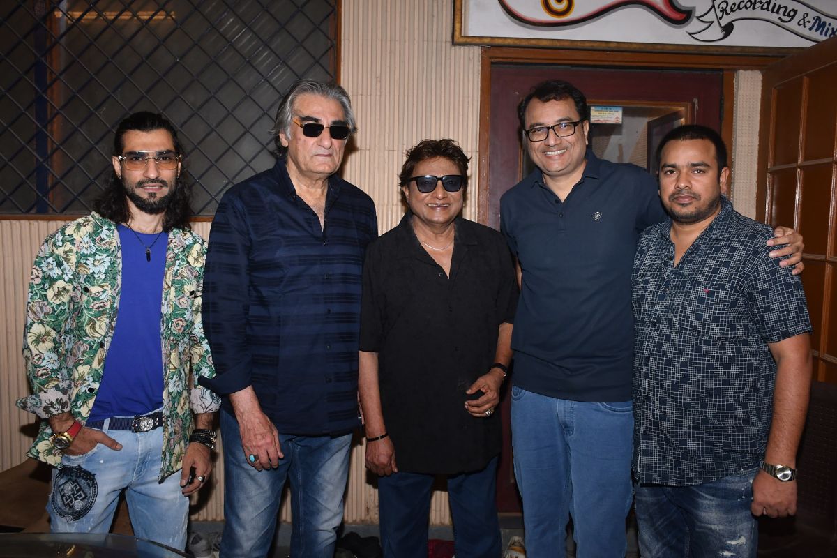 shabbir kumar team