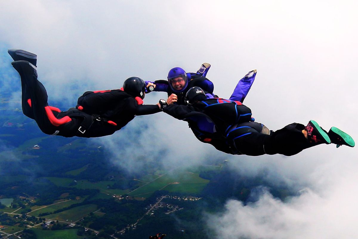 sky diving in jamshedpur