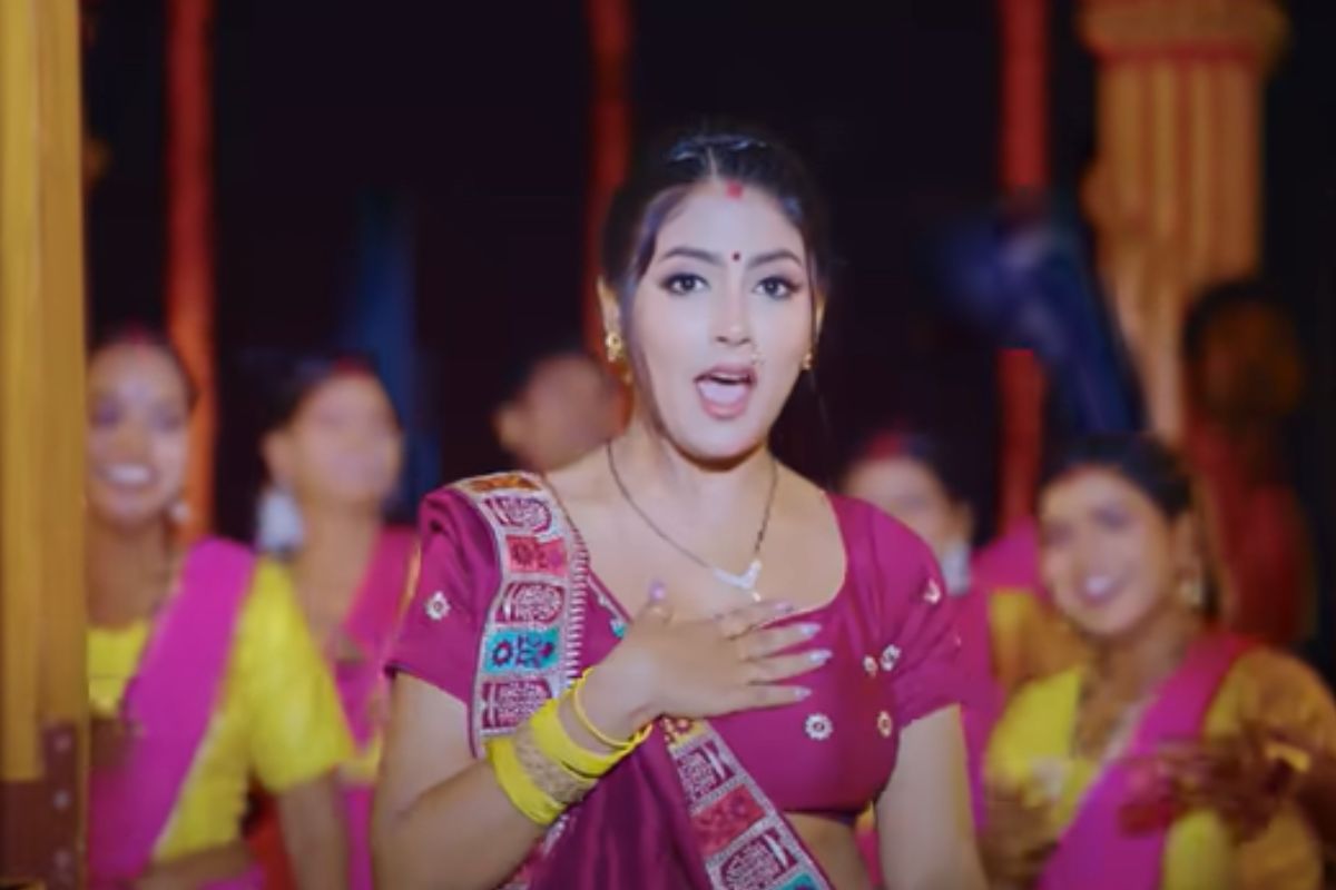 song Piya Kala Sadi
