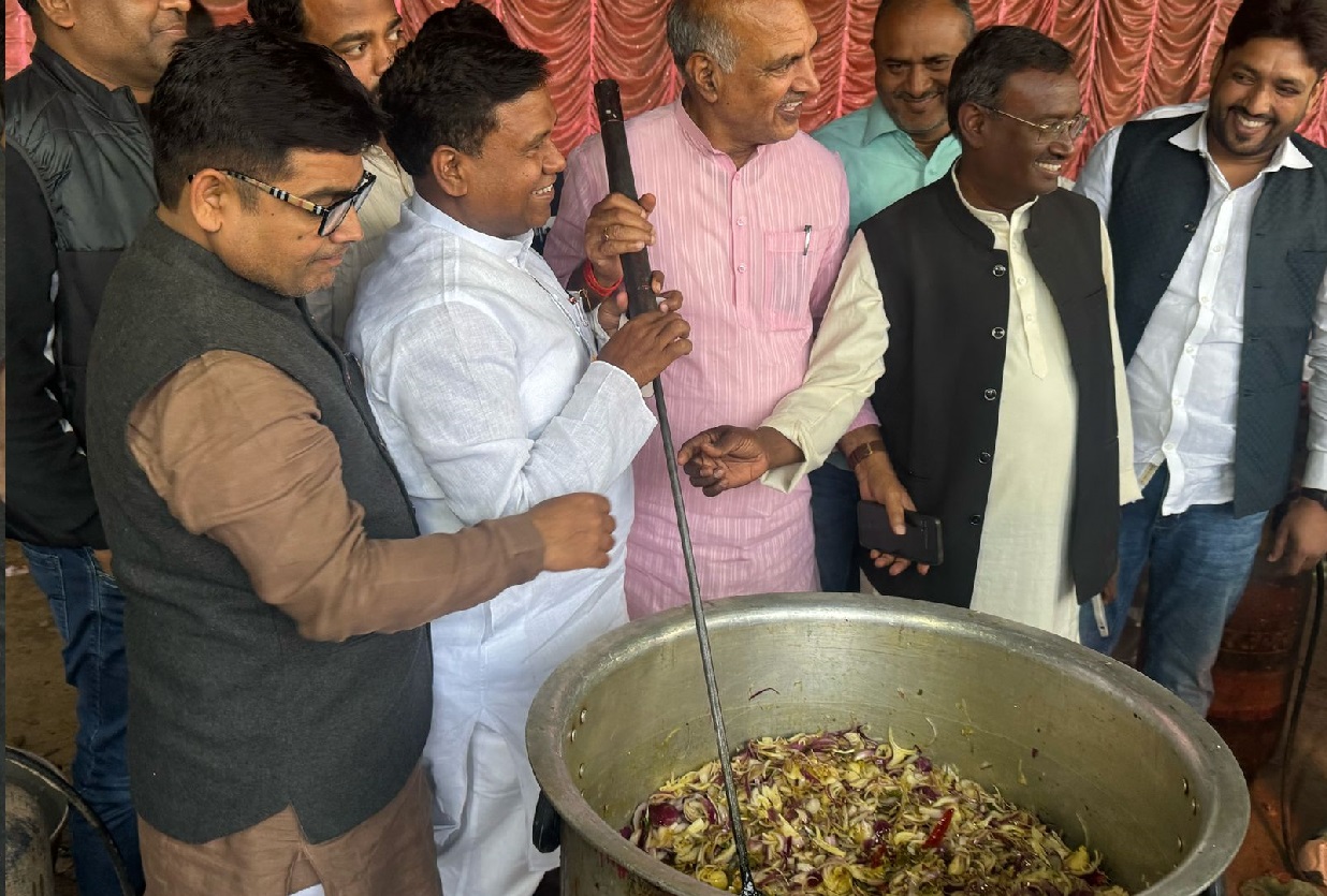 बिहार सरकार के मंत्री संतोष कुमार सुमन