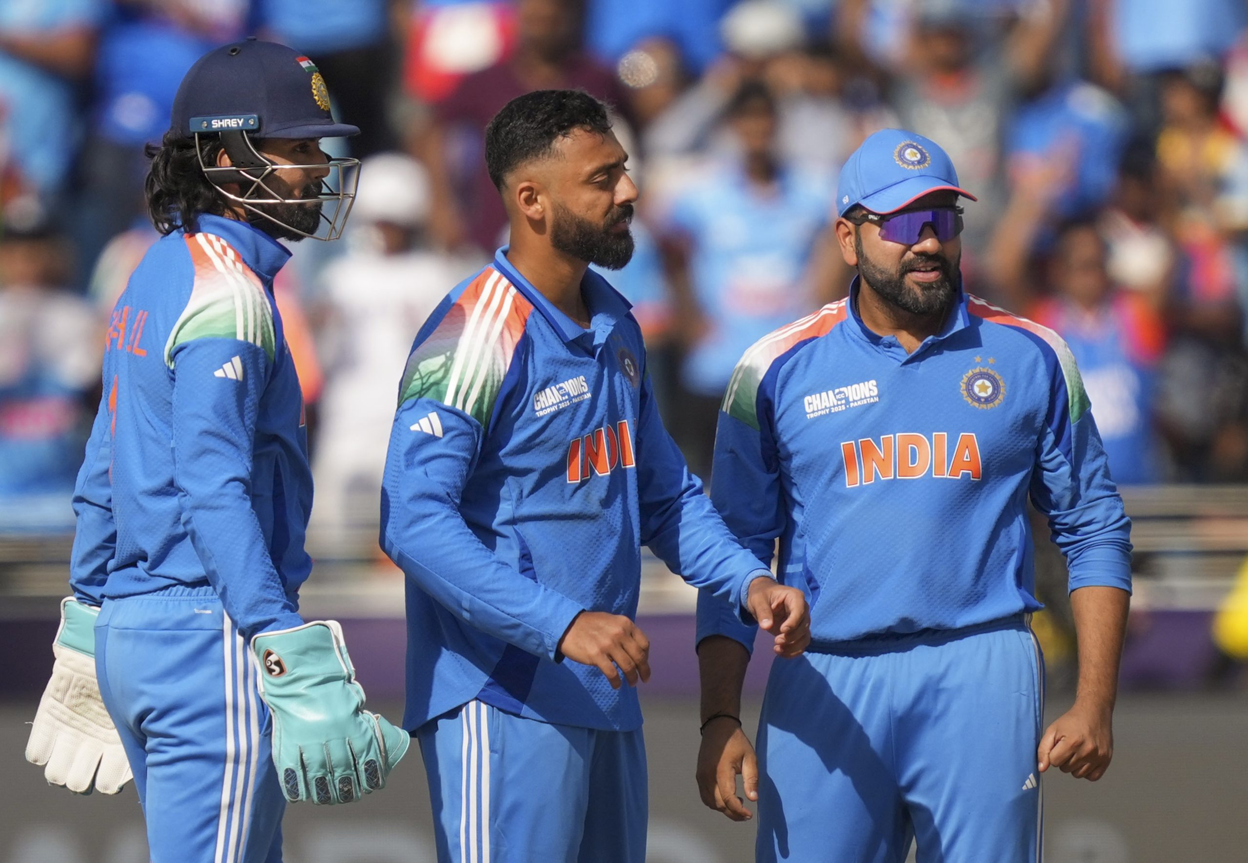 IND vs NZ Final: Rohit Sharma with teammates